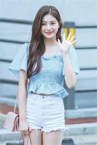 细雨洇湿青衫by