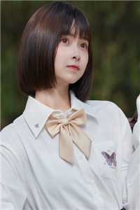 千万富翁爸爸在遗嘱中只留给我一个游戏币在线