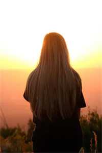 漂亮尤物带崽闯，禁欲首长红眼抢抖音热门