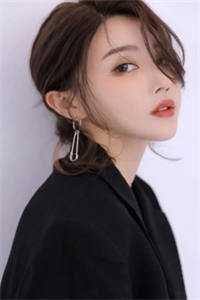 知道我的美甲一万五后，大龄女同事气疯了完整作品