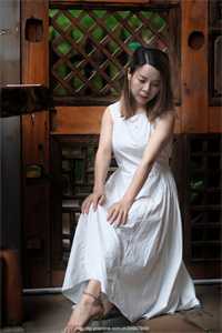 离开豪门后，她安居山间种菜养花完整版