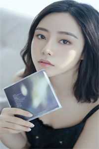 婚礼现场，我跟别人撞了新郎番外