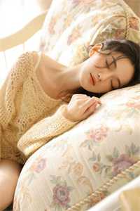 炮灰女配靠老钱班打脸原书男女主试读