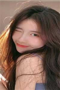 女神嫌我穷酸，我转身氪进美人圈免费看