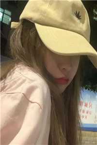 弹幕说我是校花的炮灰后，我反手救了太子爷陈瑜池圆完结文