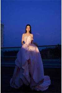 小公主的红线，精准发放有情人无广告