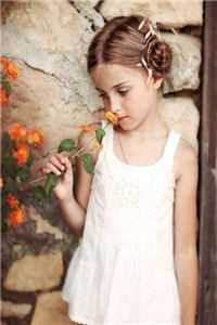 校霸搞暗恋？重生后撩到他脸红尹满月谢妄大结局