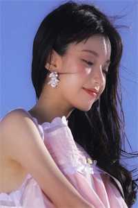 梨花依旧笑旧年的小说