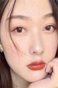 嫁给年代文大佬，娇软美人吃撑了完整作品
