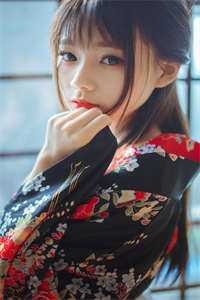 不是说休妻？怎么成一品诰命了在线