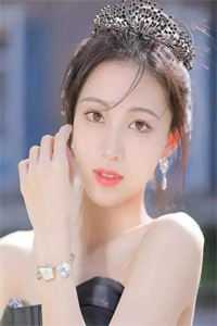 和禁欲上司闪婚，人前陌生回家狂亲by