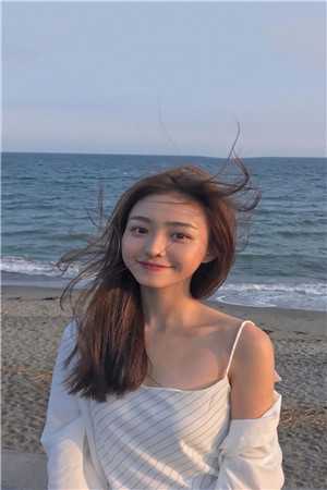 老婆酒后把实习生带回家，我让她肠子悔青热门推荐