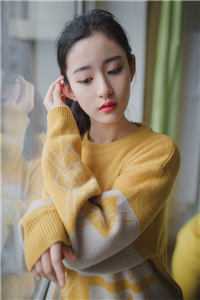 穿成太子爷前女友，他却只认我爆款宝藏