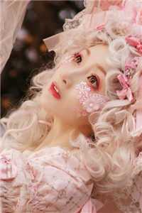 俏寡妇重生：发疯！搬空家产随军已完结版