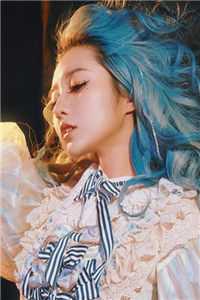 和禁欲上司闪婚，人前陌生回家狂亲篇章