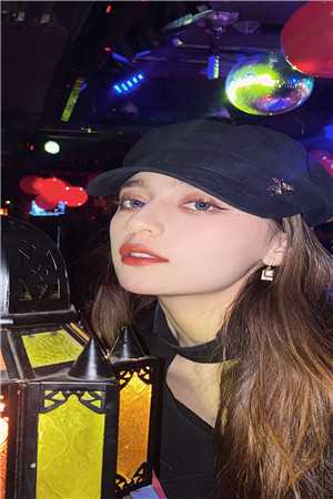 穿越遇重生嫁接母子杀疯了免费看