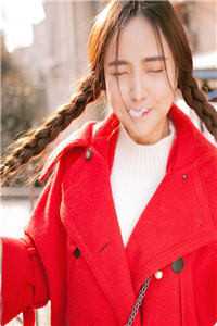 傻子觉醒，俏寡妇心动了全新