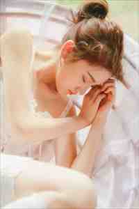 经幡低颂千里风已完结