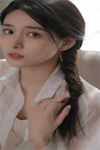 蝴蝶飞不过沧海无删减