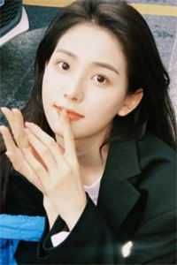 女神嫌我穷酸，我转身氪进美人圈畅读