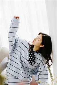 庭前落影朝又幕列表