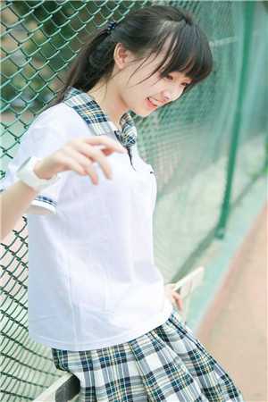 撞破权臣秘密后，我被疯批强制爱新上热文