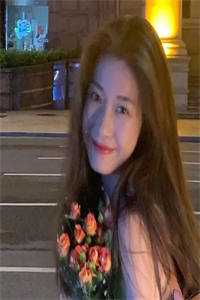 港姐被抢娶后，吃瓜躺赢万人迷已完结版