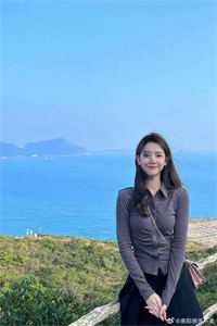 装傻充愣？我靠系统闷声发大财无删减+无广告