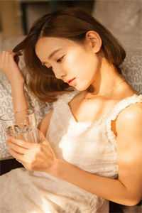 女友妈怀孕后，我暴富了全新