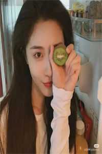 高攀侯门婢，宠成诰命妻小说