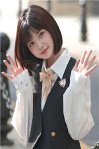 我在港岛装败家，大佬听心声躺赢无删版