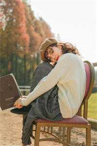 富二代示爱女朋友，我反手做他爹无广告