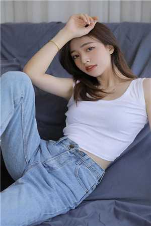 我买了天价发夹后，贫困生室友嫉妒疯了无删减版