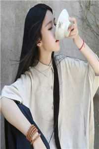 穿进宫斗游戏养女儿多娇谈伏荣无删减全文