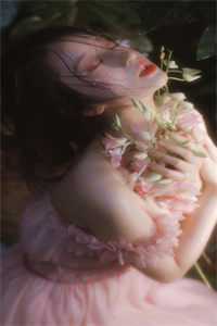 假千金哭着污蔑我，我走后爸妈急疯了的小说