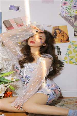 白天凶，夜里宠，疯批大佬当舔狗无删减