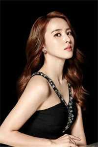 带着全家穿越到古代后，女皇妈妈替我报仇试读