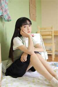 摆烂女配？不，我是顶级讹人精无广告