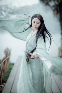 且将年岁化尘埃，燃尽相思白高质量好文