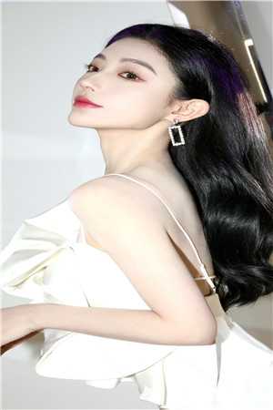 告别乖乖女，换来清冷老公宠人气小说