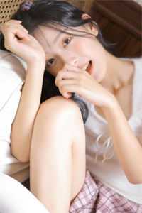 女神嫌我穷酸，我转身氪进美人圈列表