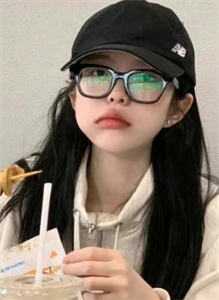 离婚后，偏爱小三的老公儿子悔青了肠子完结版