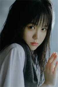 入夜，被偏执哥哥掐腰湿吻最新章节列表