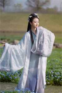 拒绝糙汉男主吸血后，我爽当大小姐已完结