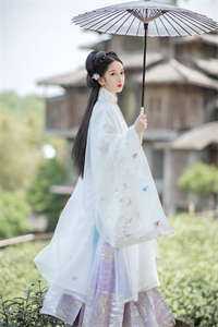 未婚夫让女学生住进宿舍后，我离开了全文+免费