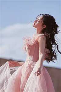 走错房间！文工团娇花被迫随军by