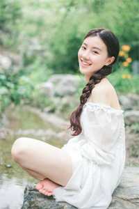 洋洋兮又复巍峨，来客忽笑我小说免费