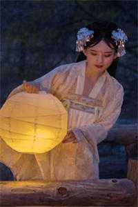 我被敌军俘虏时，她视若无睹畅读