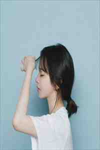 细雨洇湿青衫异常火爆