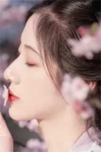 校霸搞暗恋？重生后撩到他脸红尹满月谢妄全文